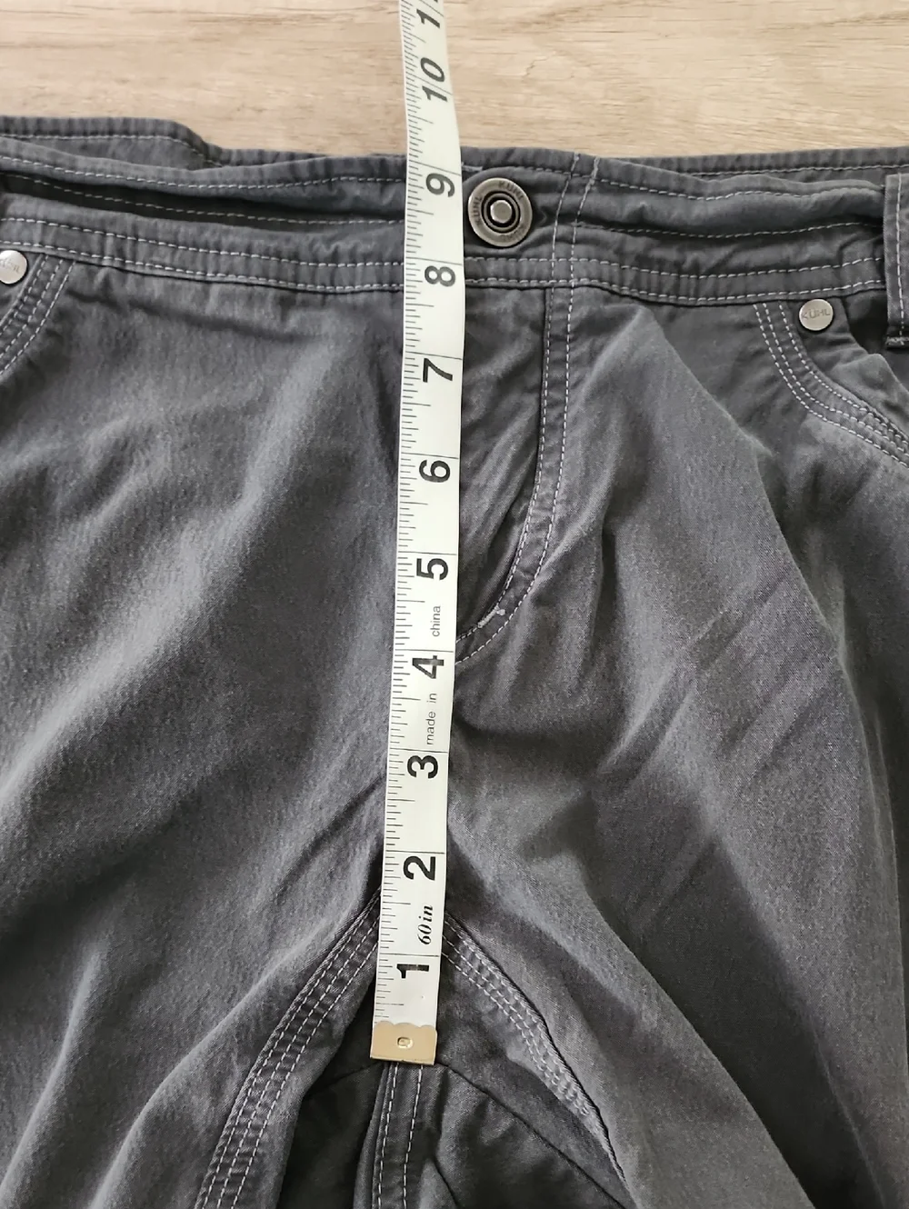 KÜHL Gray Cargo Hiking Shorts Women’s Size 14 Stretch‎ Outdoor Utility